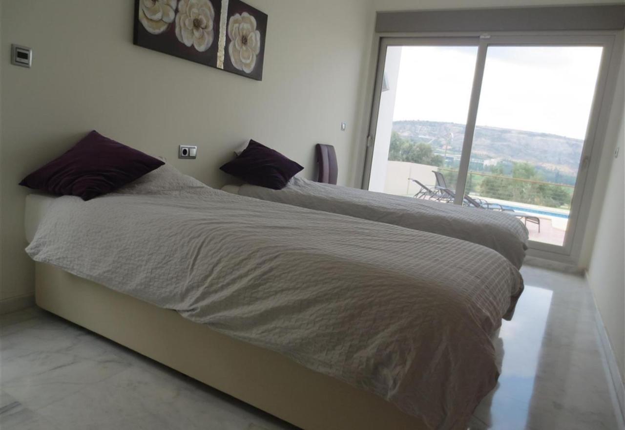 Modern Villa Frontline Golf Algorfa Bagian luar foto