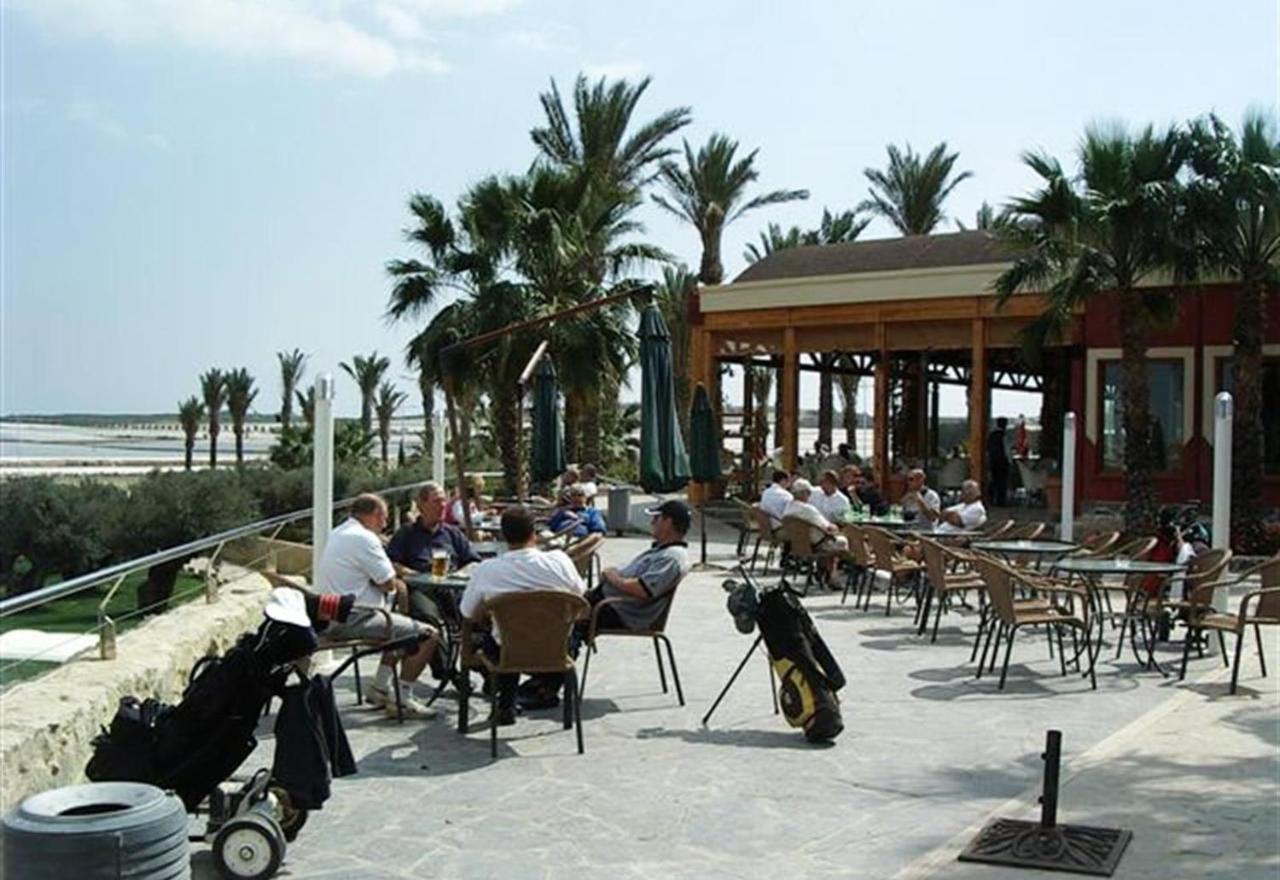 Modern Villa Frontline Golf Algorfa Bagian luar foto