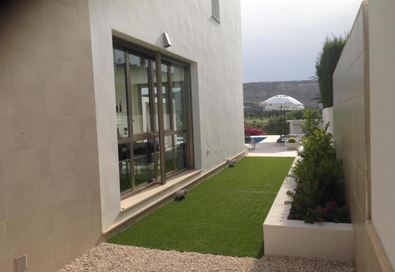 Modern Villa Frontline Golf Algorfa Bagian luar foto